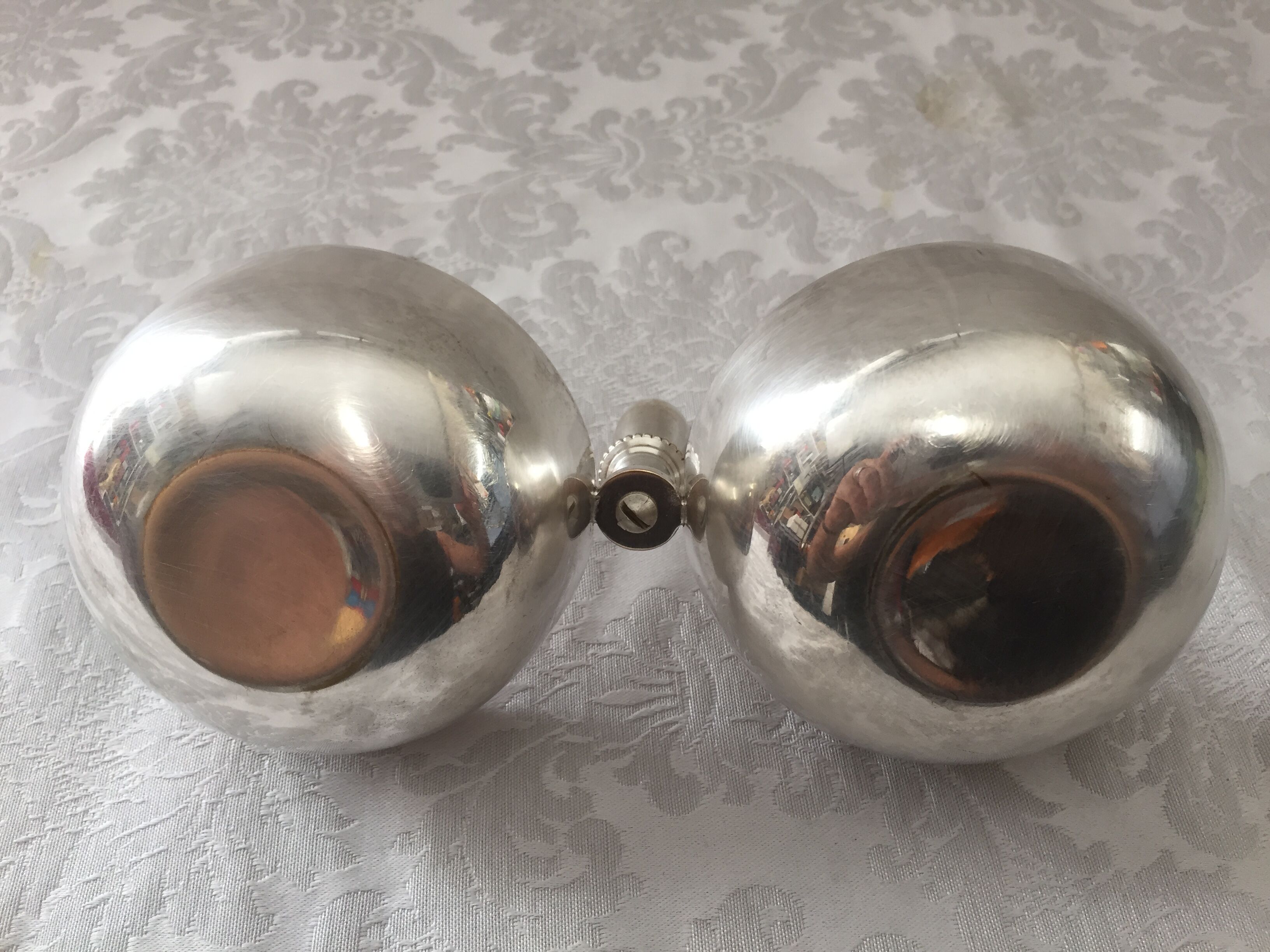 Old cups salter servant rinse-fingers silver bronze