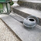 Long-billed zinc watering can