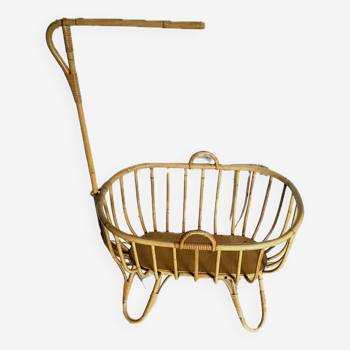 Child's cradle and its wicker arrow 20th century