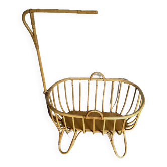 Child's cradle and its wicker arrow 20th century