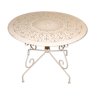Table de jardin
