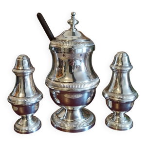 Ancien serviteur de condiments