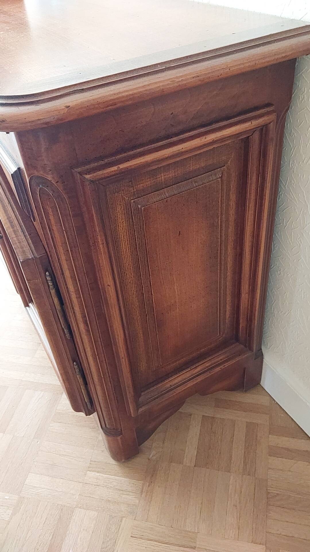 Small storage unit