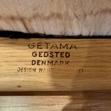 Set of 4 armchairs stamped Hans Wegner "Scandinavian design" 1960.