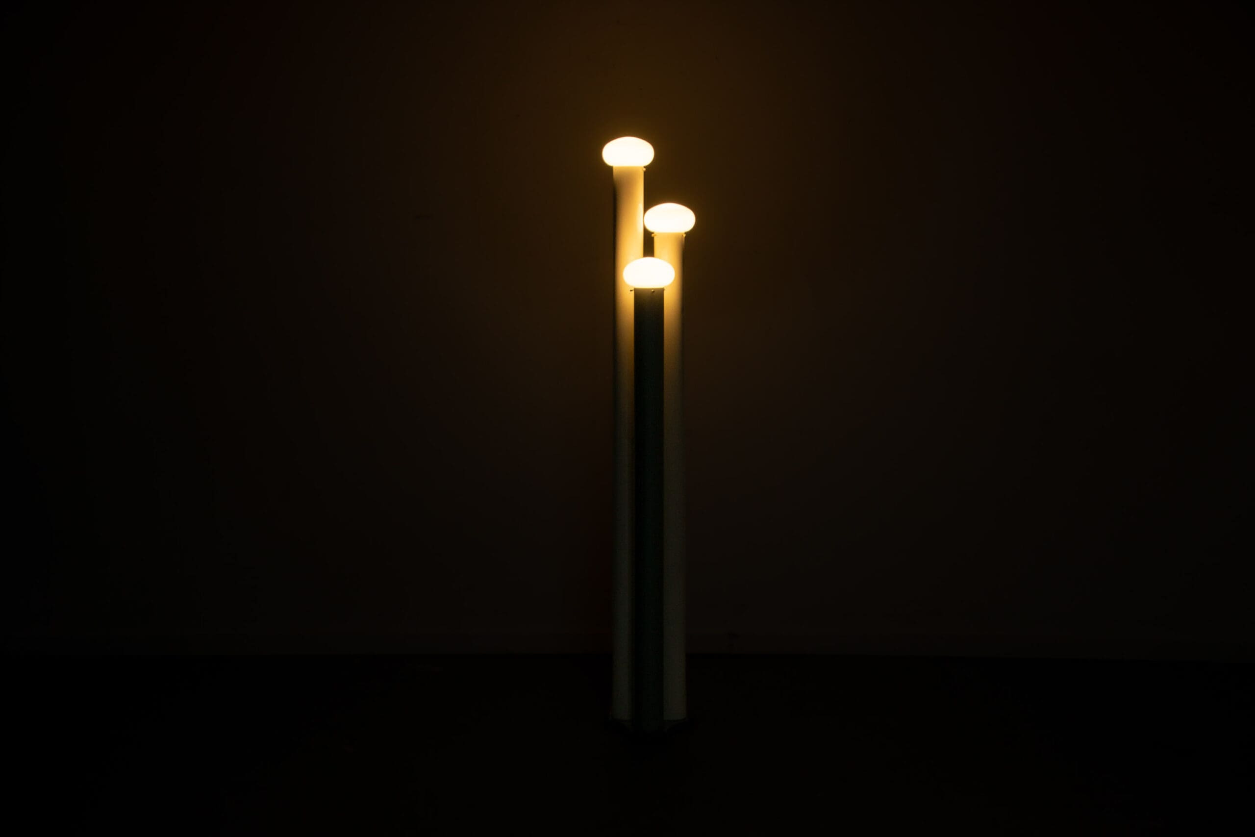 Italian pillar floor lamp. Circa 1970