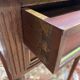 Paire de tables de chevets style Louis XVI avec tirette