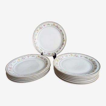 12 porcelain plates from Châtres-sur-Cher - floral decoration and gilding strapping