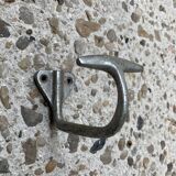 Metal hook