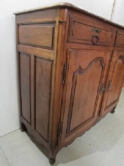 Very large Louis XV period buffet, authentic