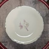 Beige/white porcelain compote from Royal Eelag with a rose pattern.