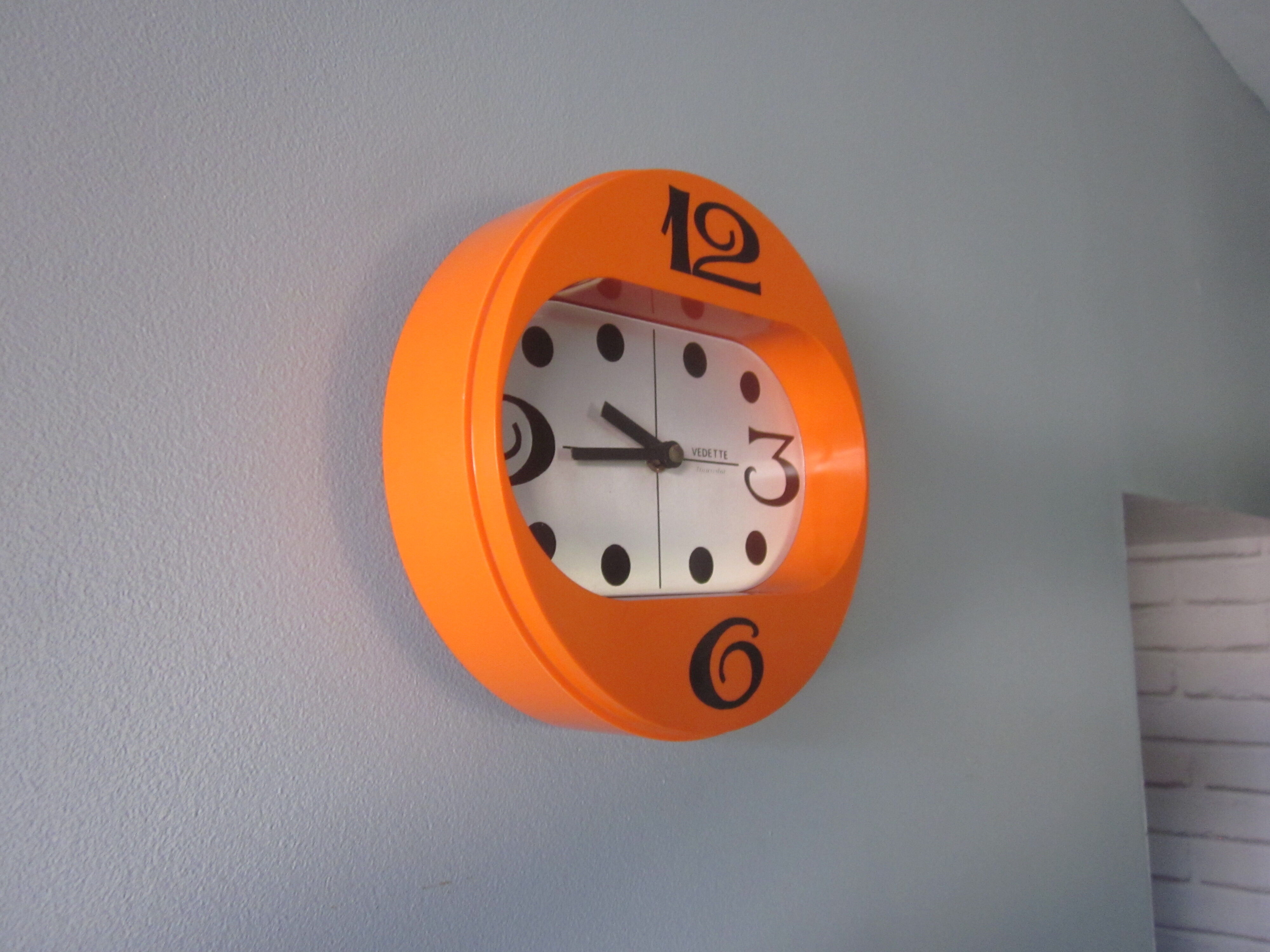 Vintage wall clock star
