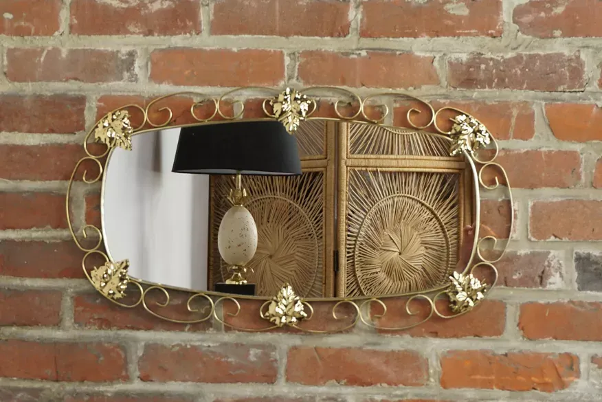 Miroir ovale années 50 en laiton - 38x69cm