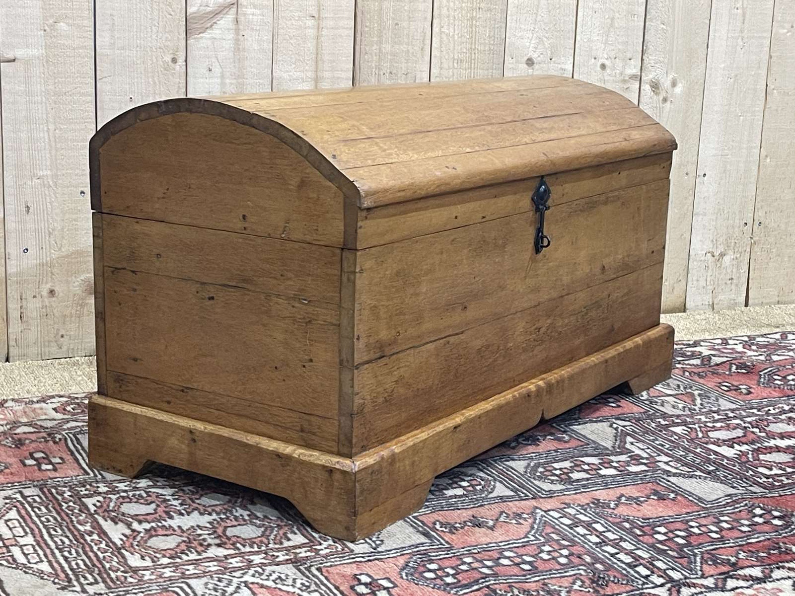 English mahogany chest from the 1950s