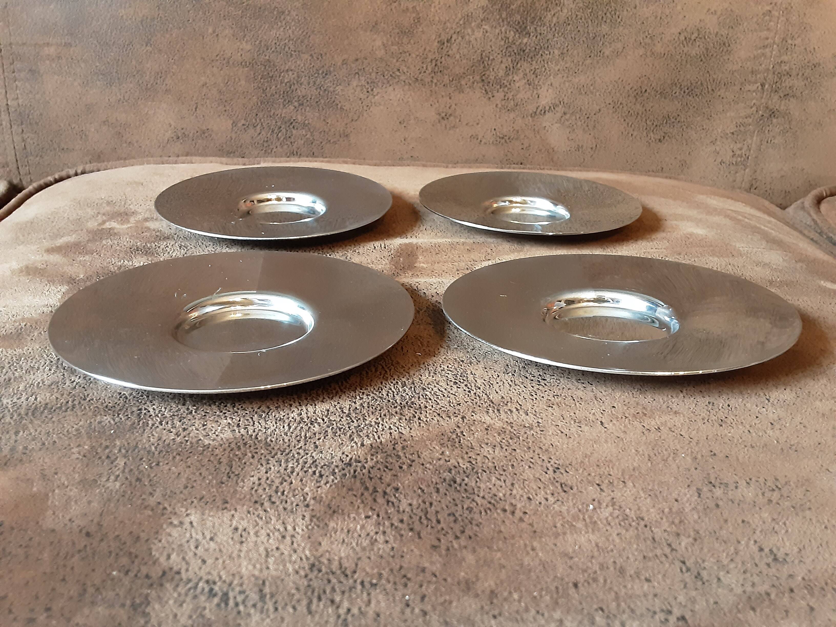 Set of 4 metal coasters or cup holders