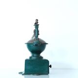 Old coffee mill from the beginning of the 20th century