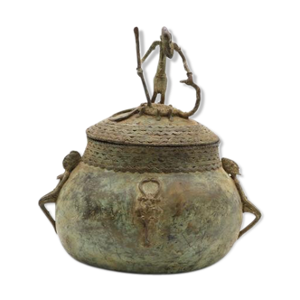 Bronze pot with bronze magic ointments - Dogon - Mali