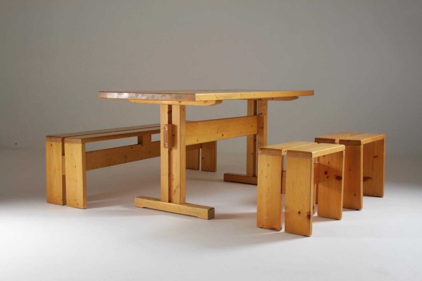 Table, bench and stools Les Arcs by Charlotte Perriand, France, 1960
