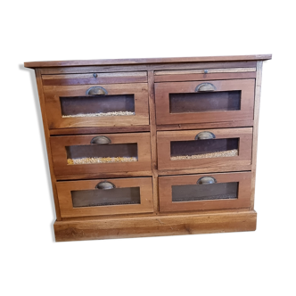 Meuble by trade (grain maker)