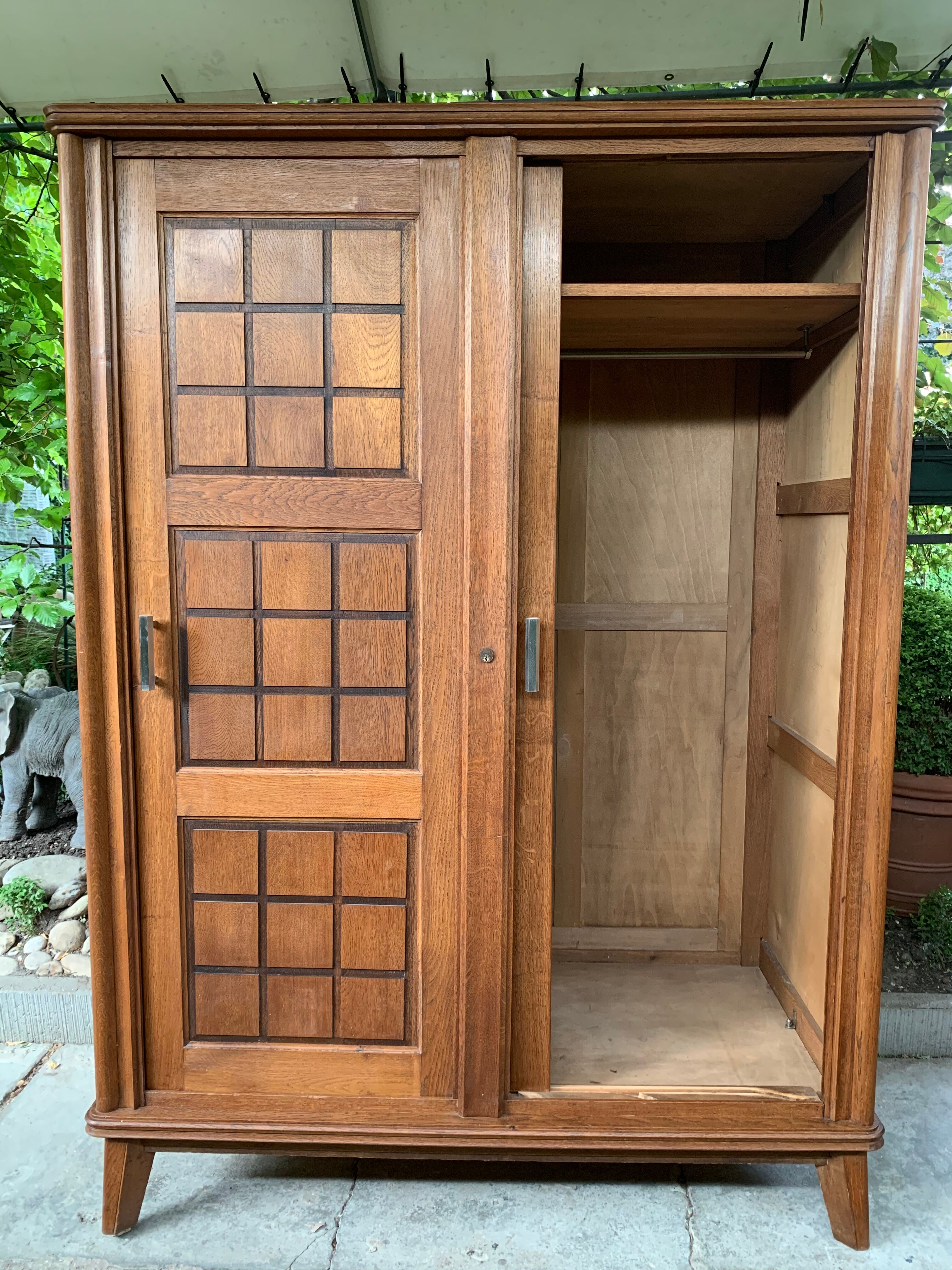 Compas feet cabinet 1950