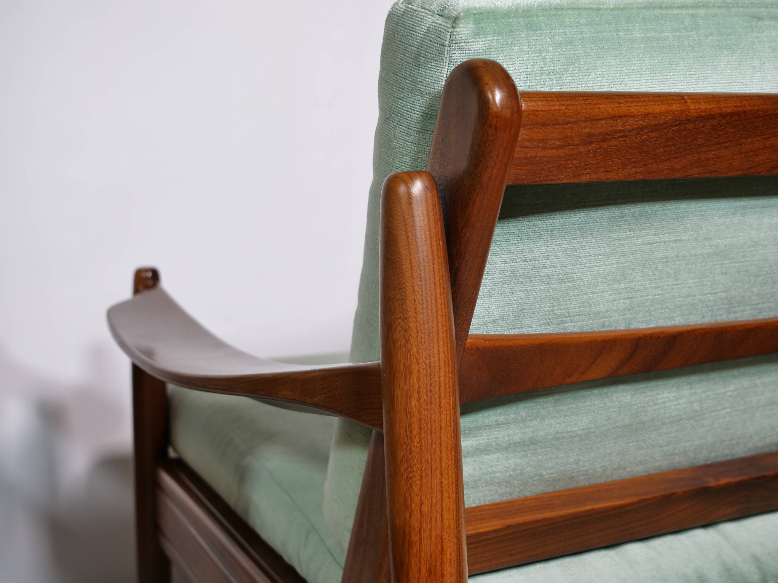 Mid-Century Design Teak Lounge Chairs from Denmark, Set of 2, 1960s