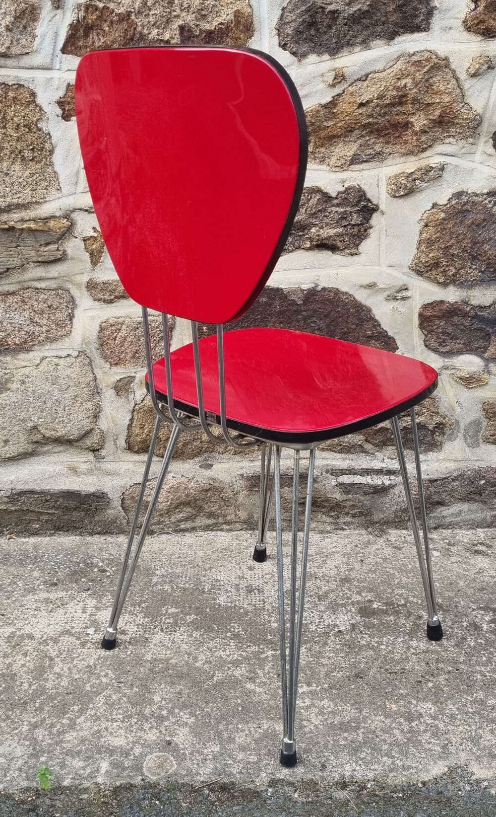 Pair of eiffel, bakelite and metal foot chairs, vintage, 70s