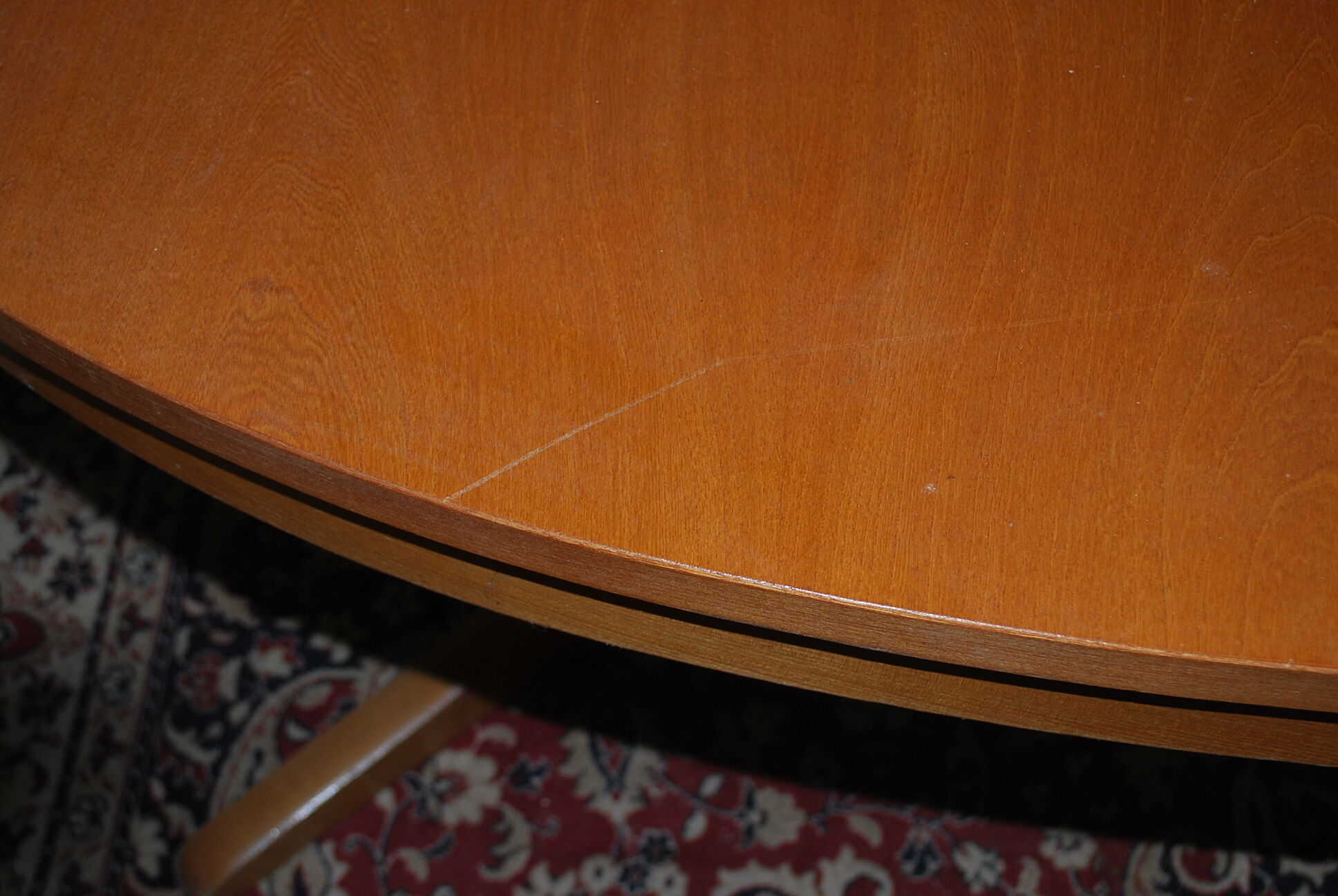 Baumann oval table expandable