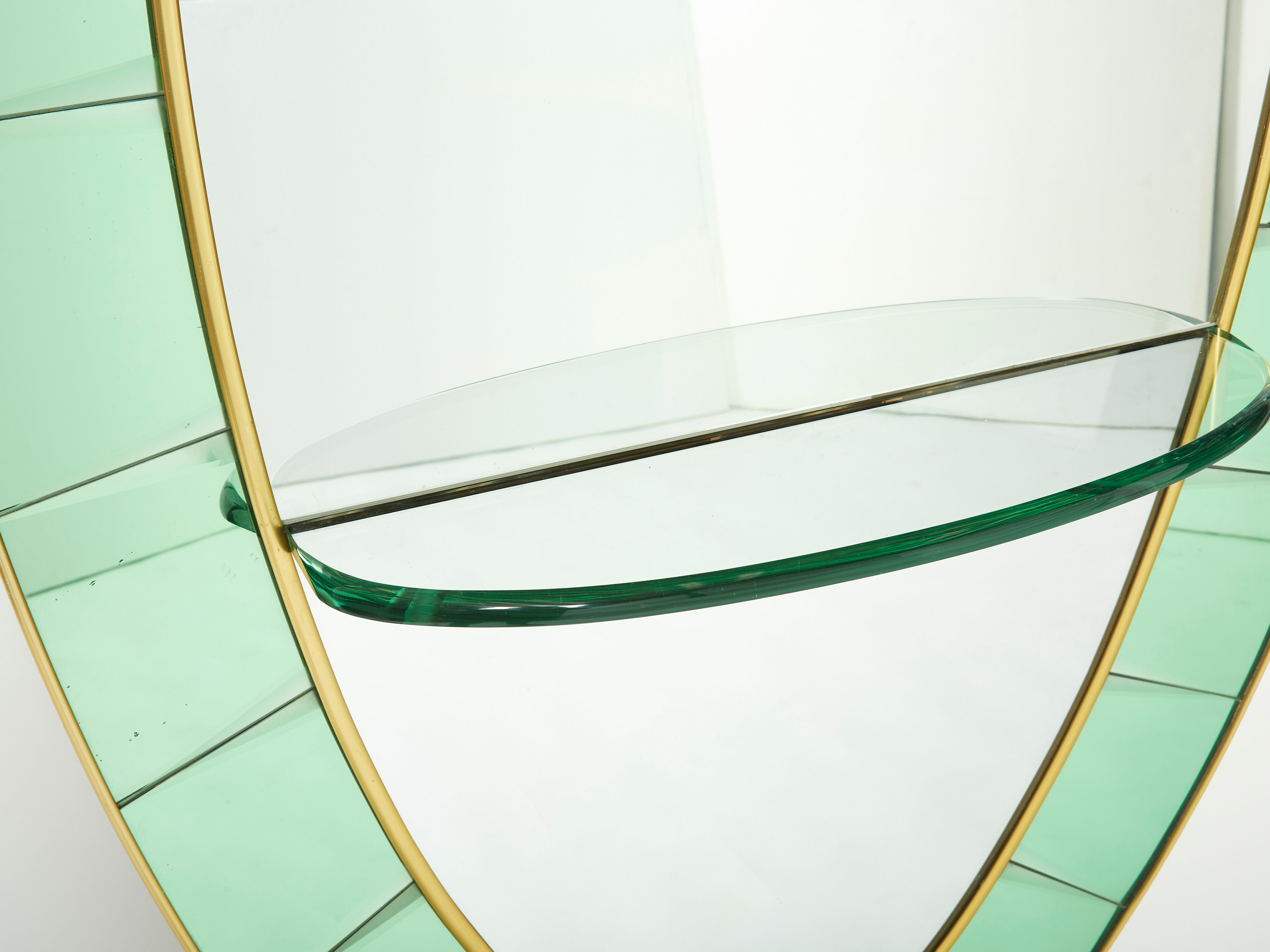 Large Italian mirror oval brass crystal green crystal of Cristal Arte 1950s 110x219cm