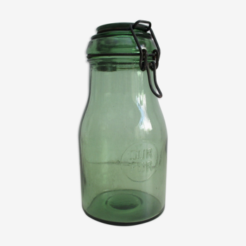 Old green glass jar, "DURFOR"
