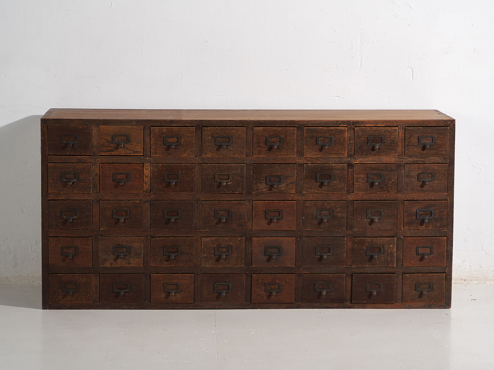 Pharmacy buffet Japanese medicine cabinet – Taishō / Shōwa period (c.1920-1945) #95