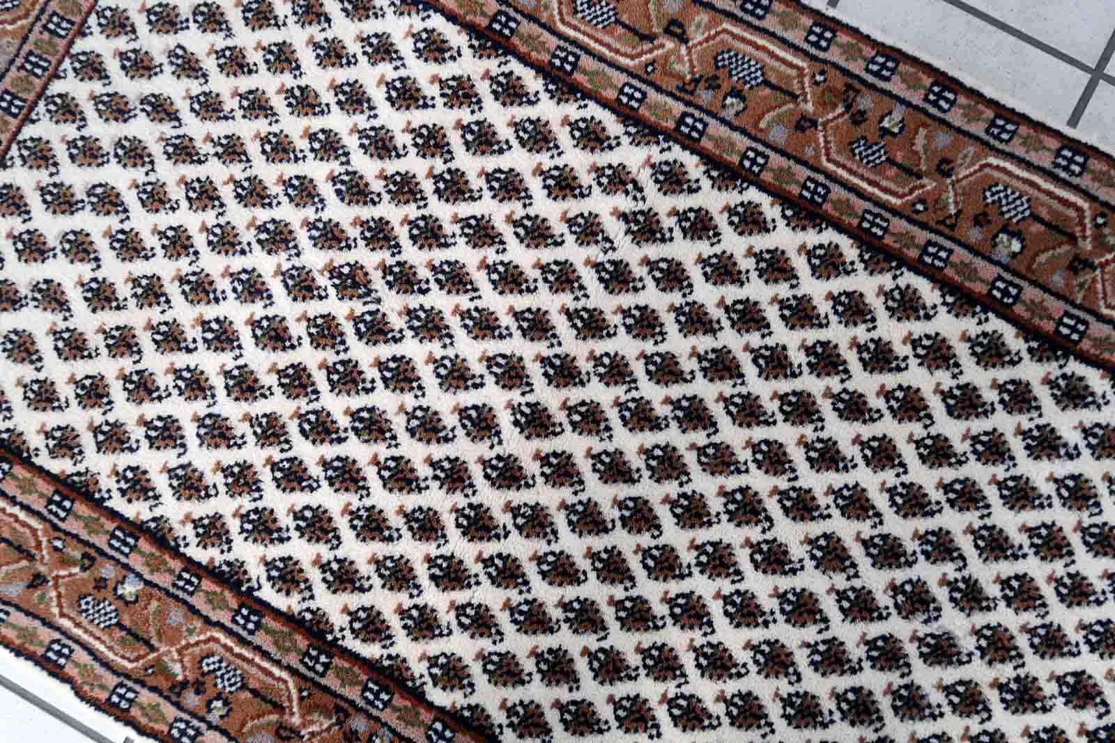 Vintage indian carpet seraband handmade 73cm x 140cm 1970s