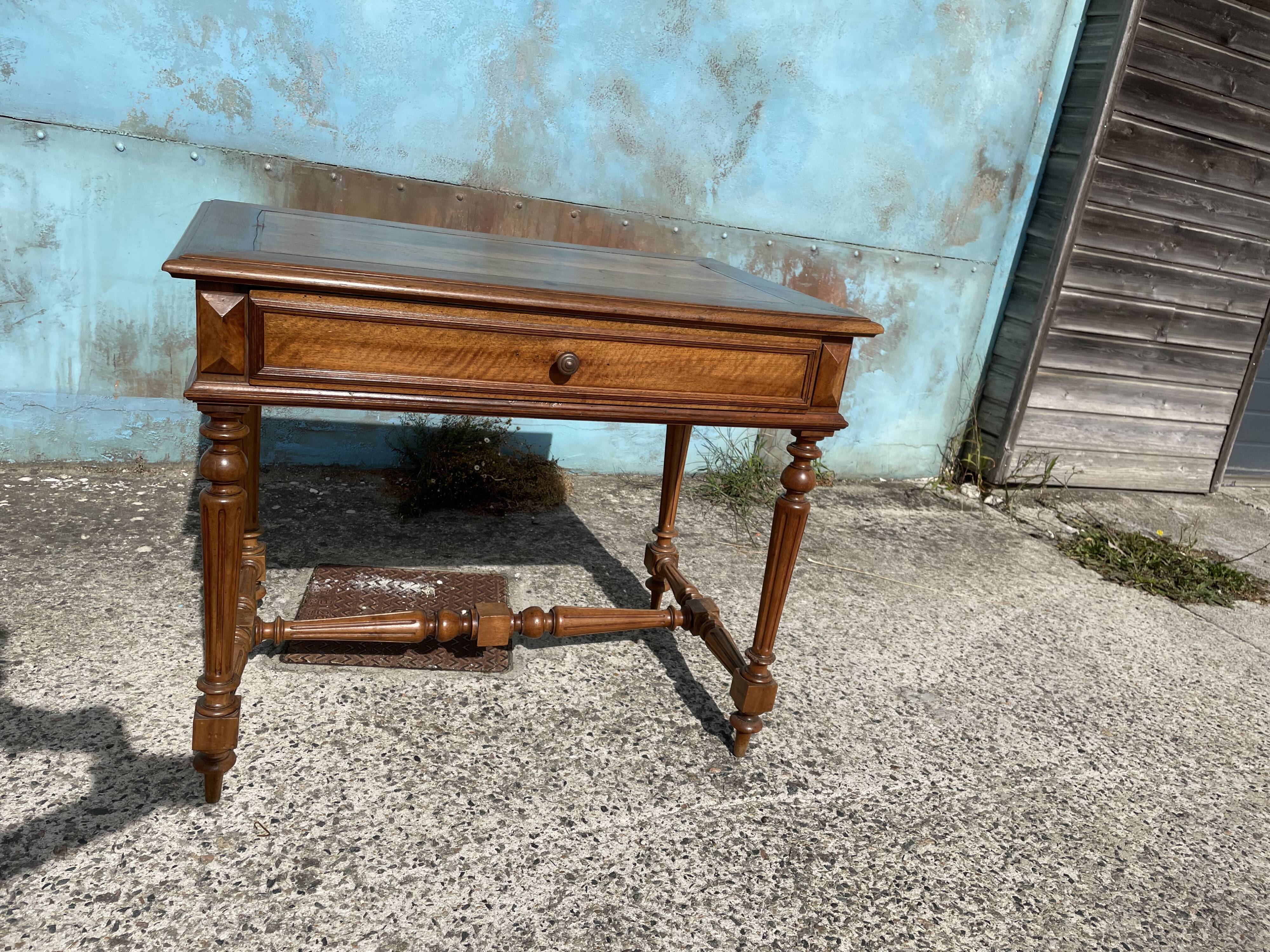 Kitchen table office