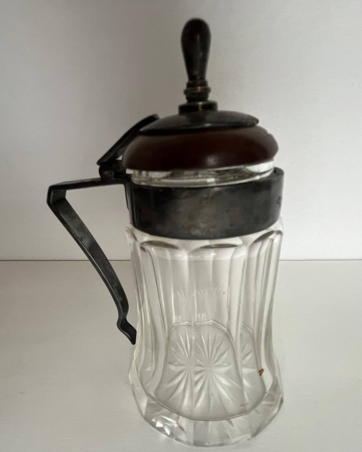 Old mustard or sugar bowl