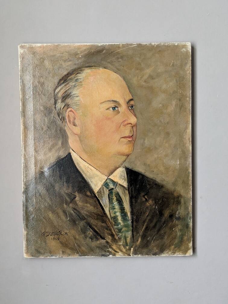 Old oil painting portrait of a man from the 20th century