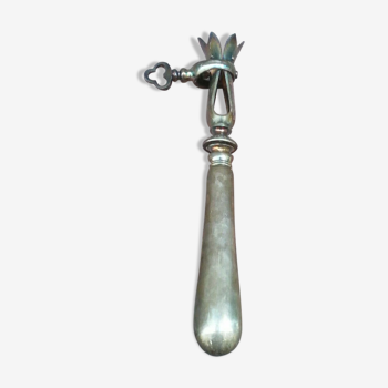 Solid silver leg handle