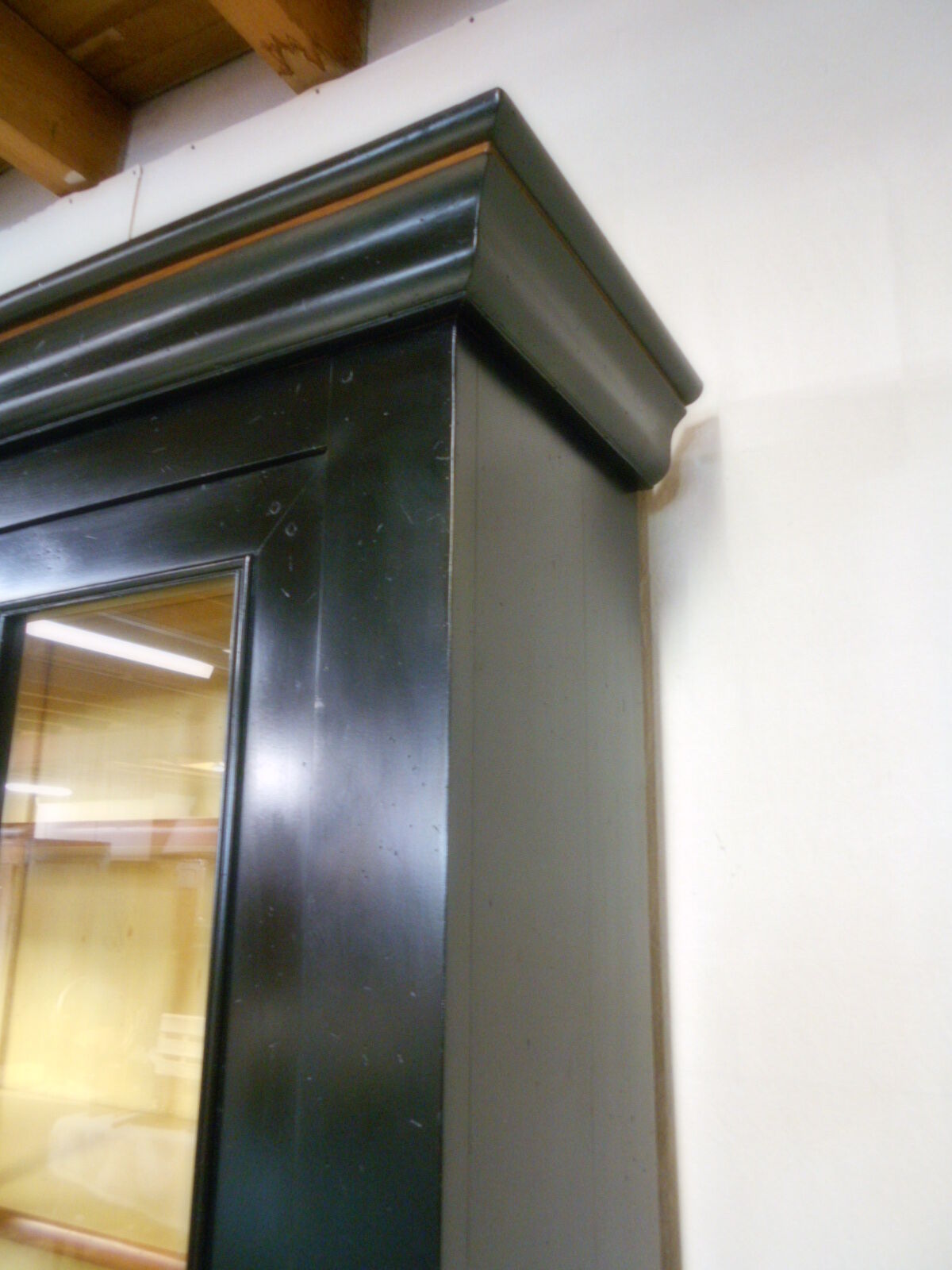 Roche Bobois showcase library