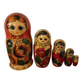 5 Russian dolls; vintage