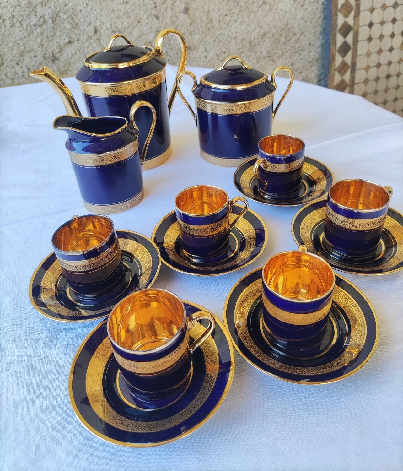 Limoges porcelain coffee service - Egle - Oven blue and gold -