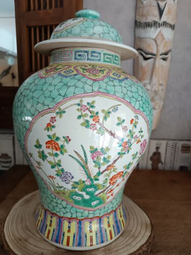 Vase chinois famille rose