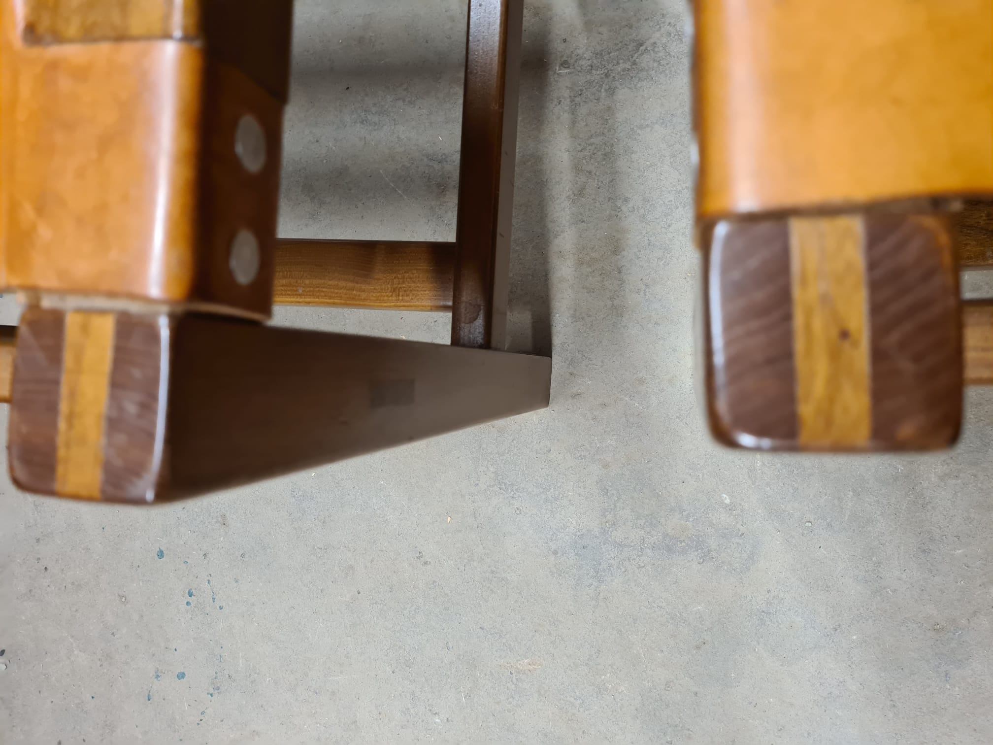 Set of 4 Maison Regain leather chairs