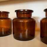 4 amber jars
