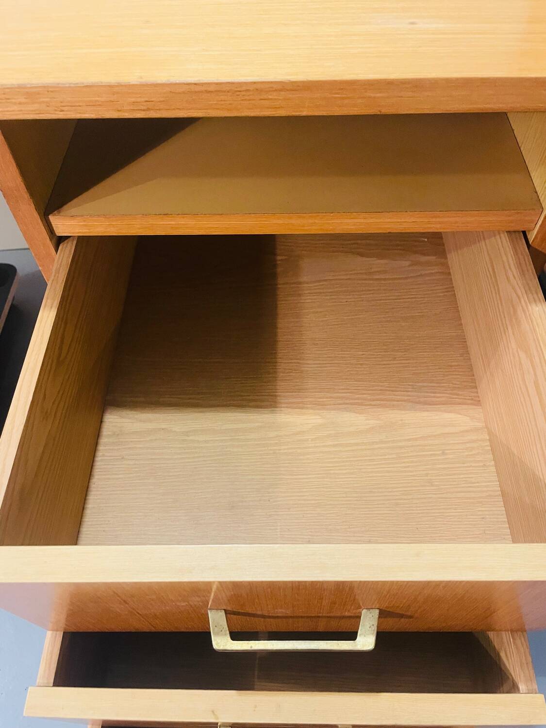 Vintage desk Maison Capelle circa 1960