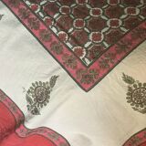 Square tablecloth 106x106 cm