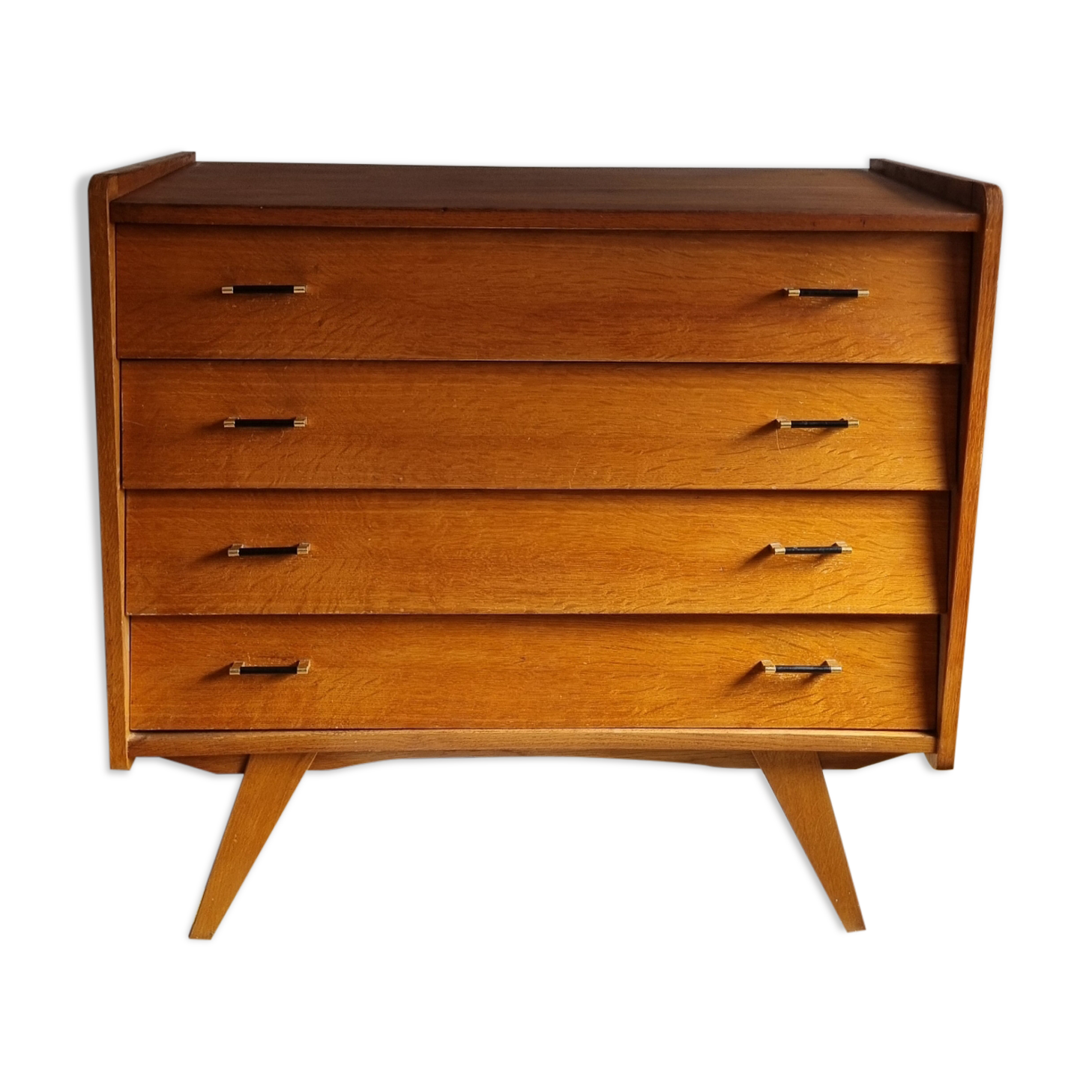 Vintage commode with tapered legs