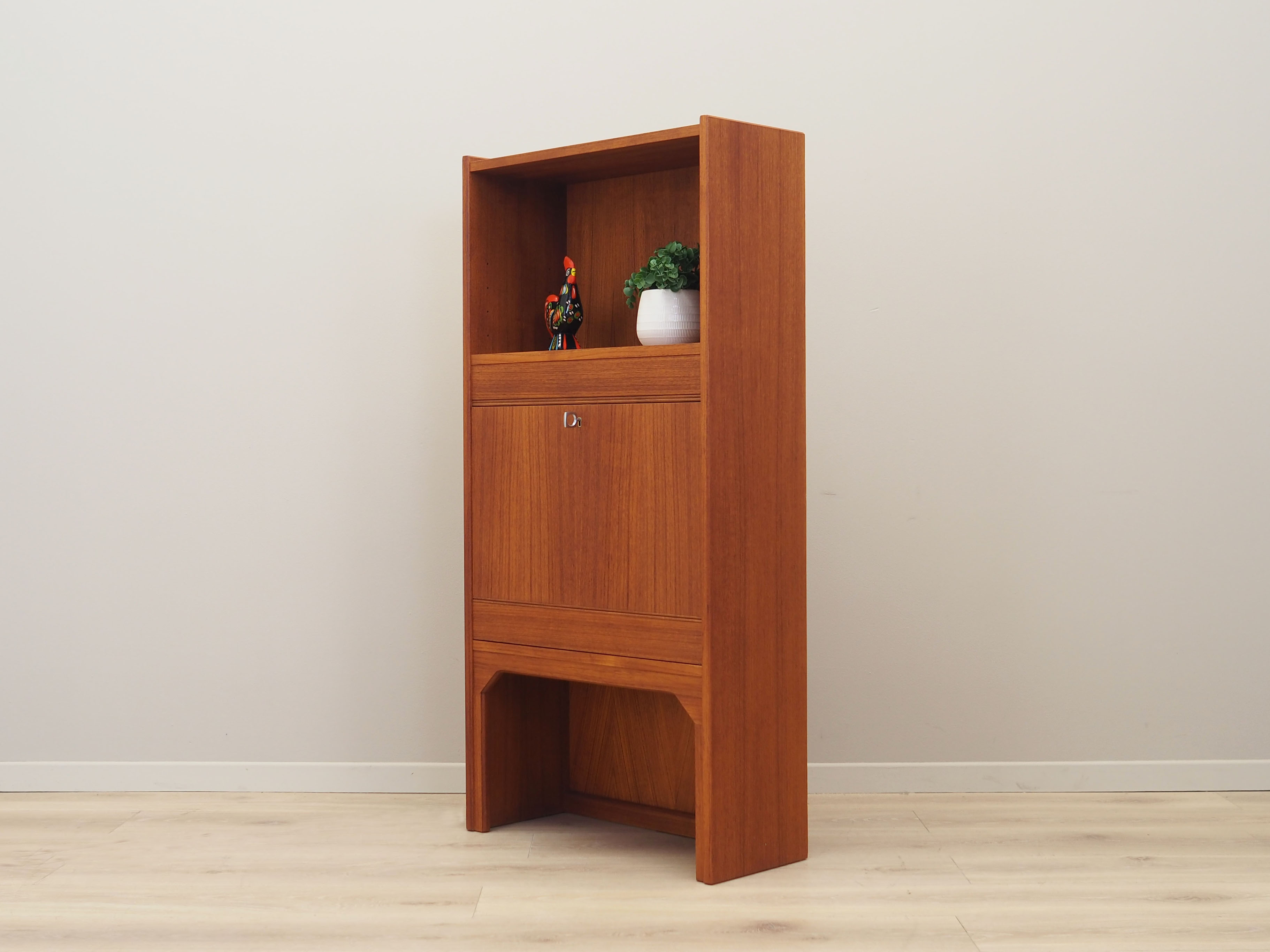 Teak cabinet, Danish design, 1970s, made in Denmark