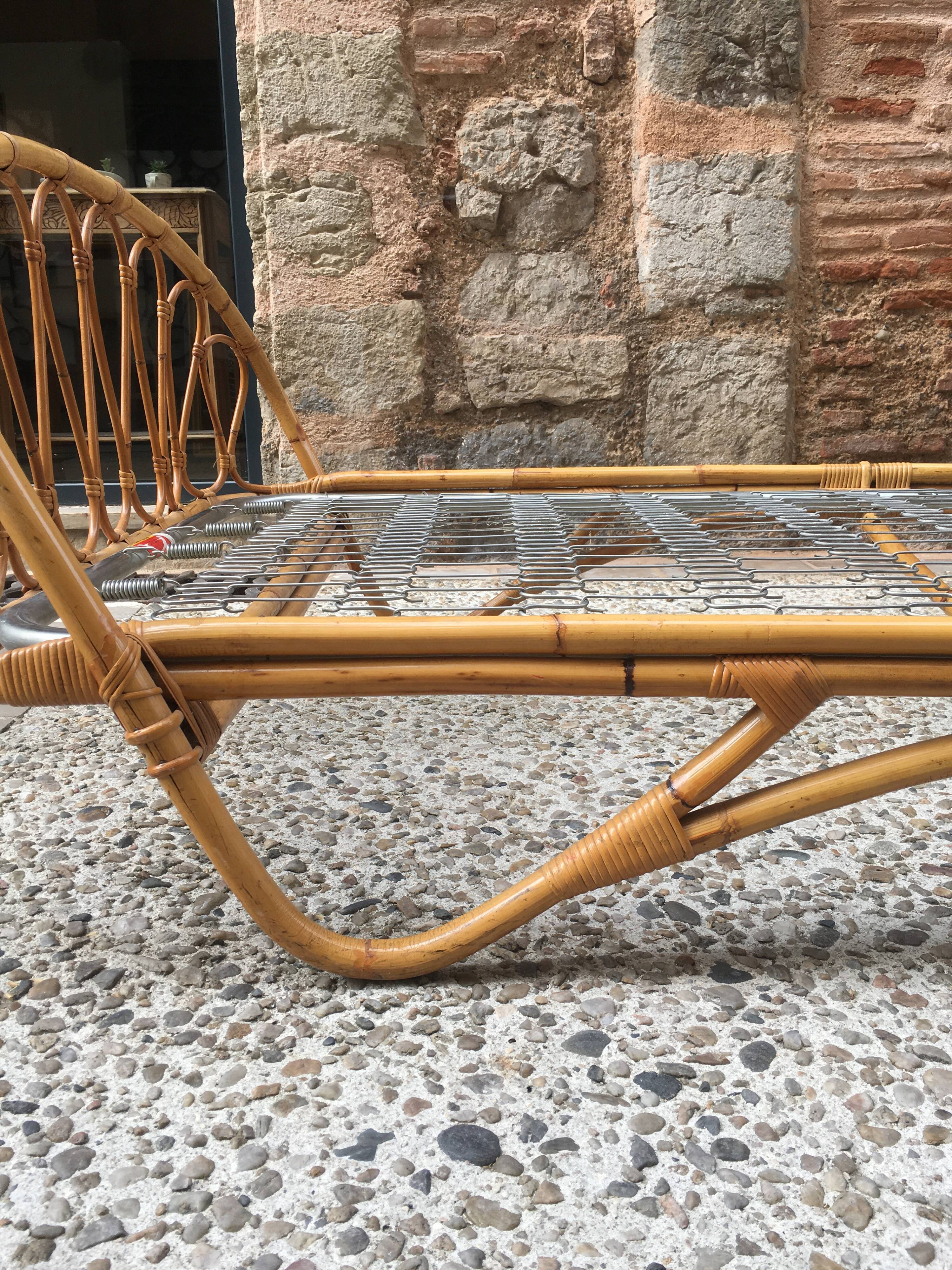 1-seat rattan basket bed