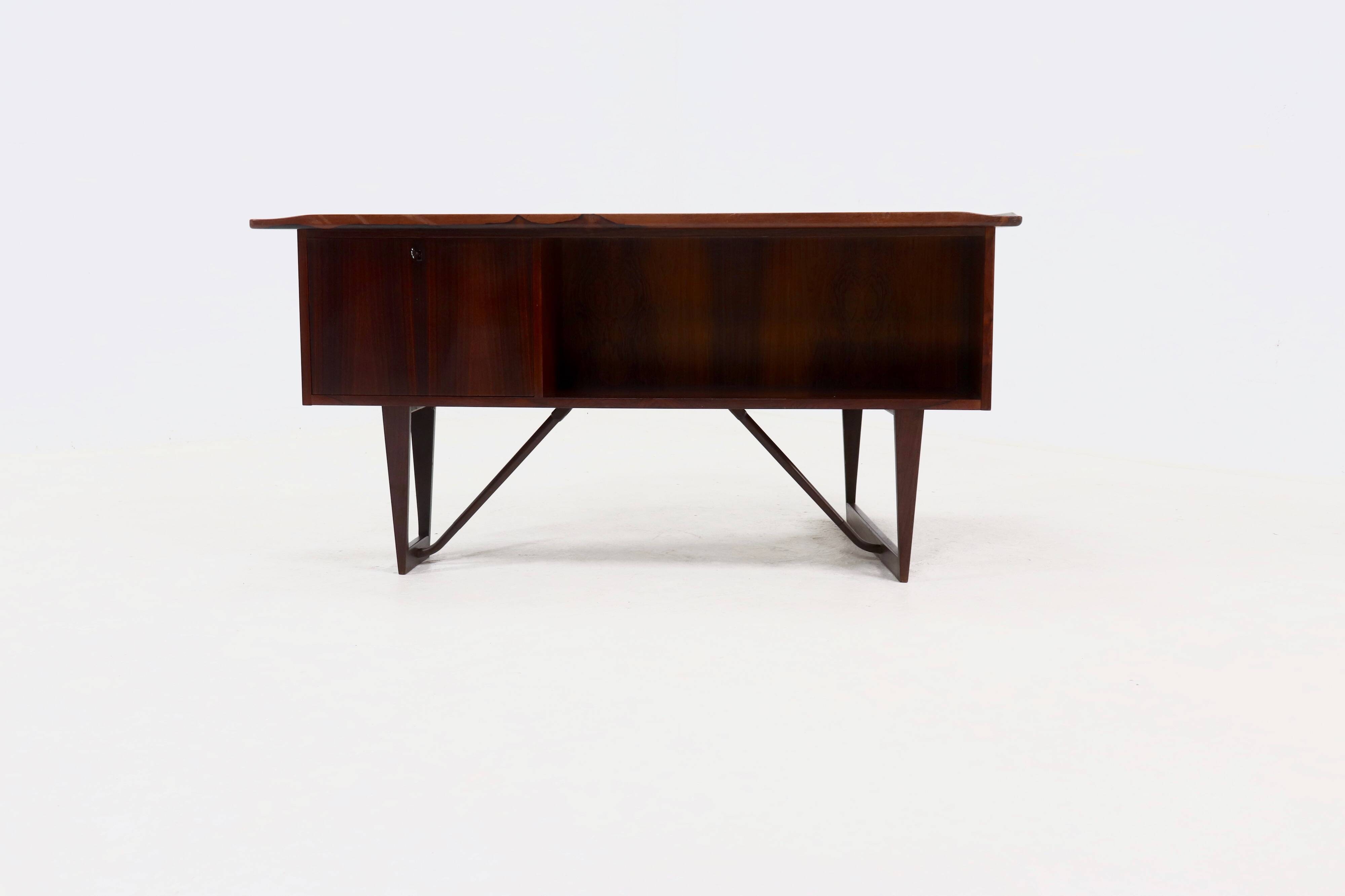 Rosewood Boomerang Desk by Peter Løvig Nielsen for Hedensted Møbelfabrik Denmark 1950s