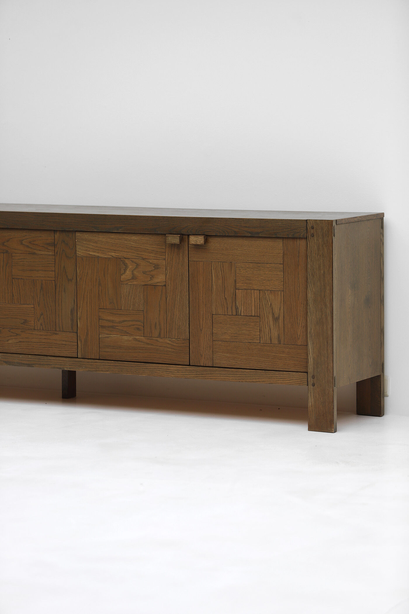 Enfilade cinq portes brutaliste Defour des années 1960
