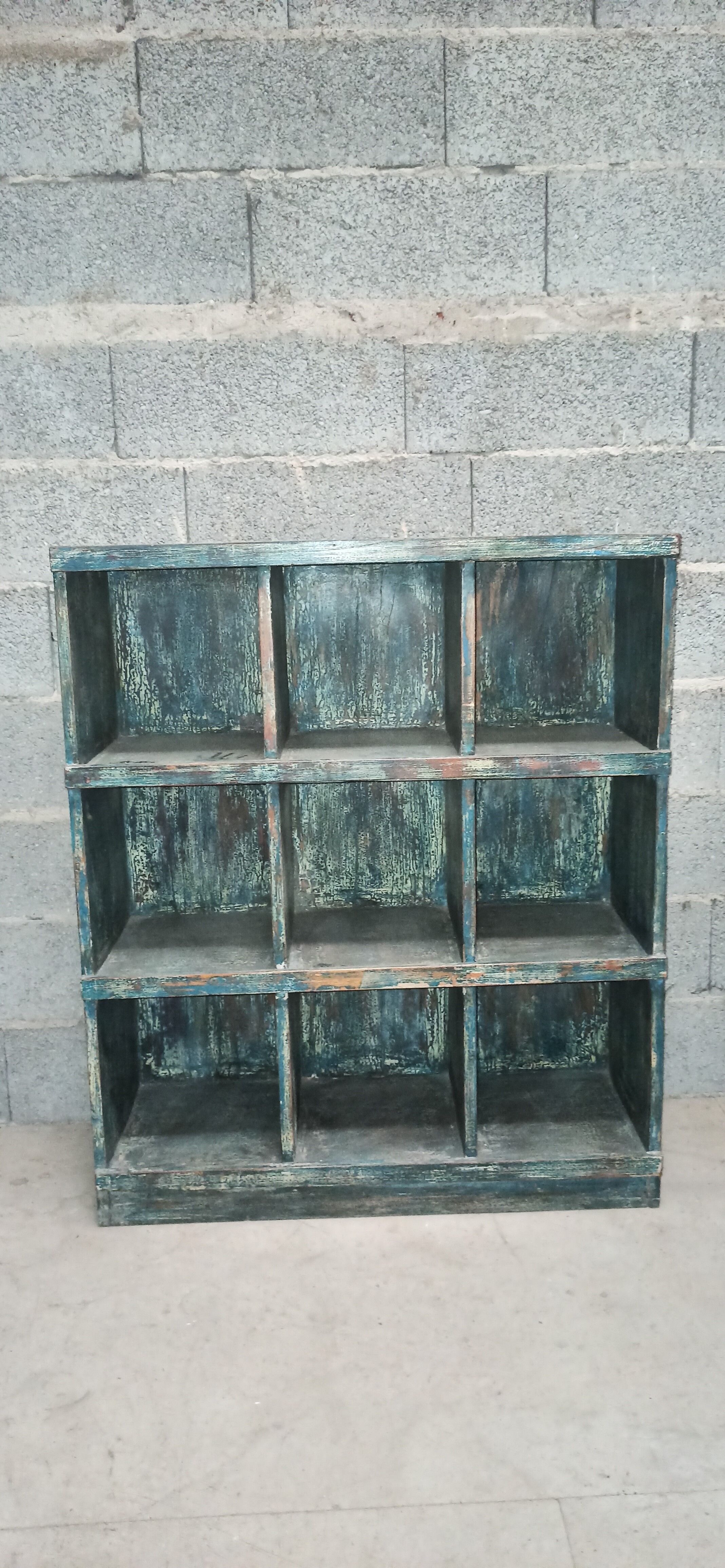 Old library furniture with 9 lockers
