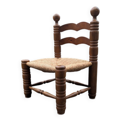 Chaise basse paillée