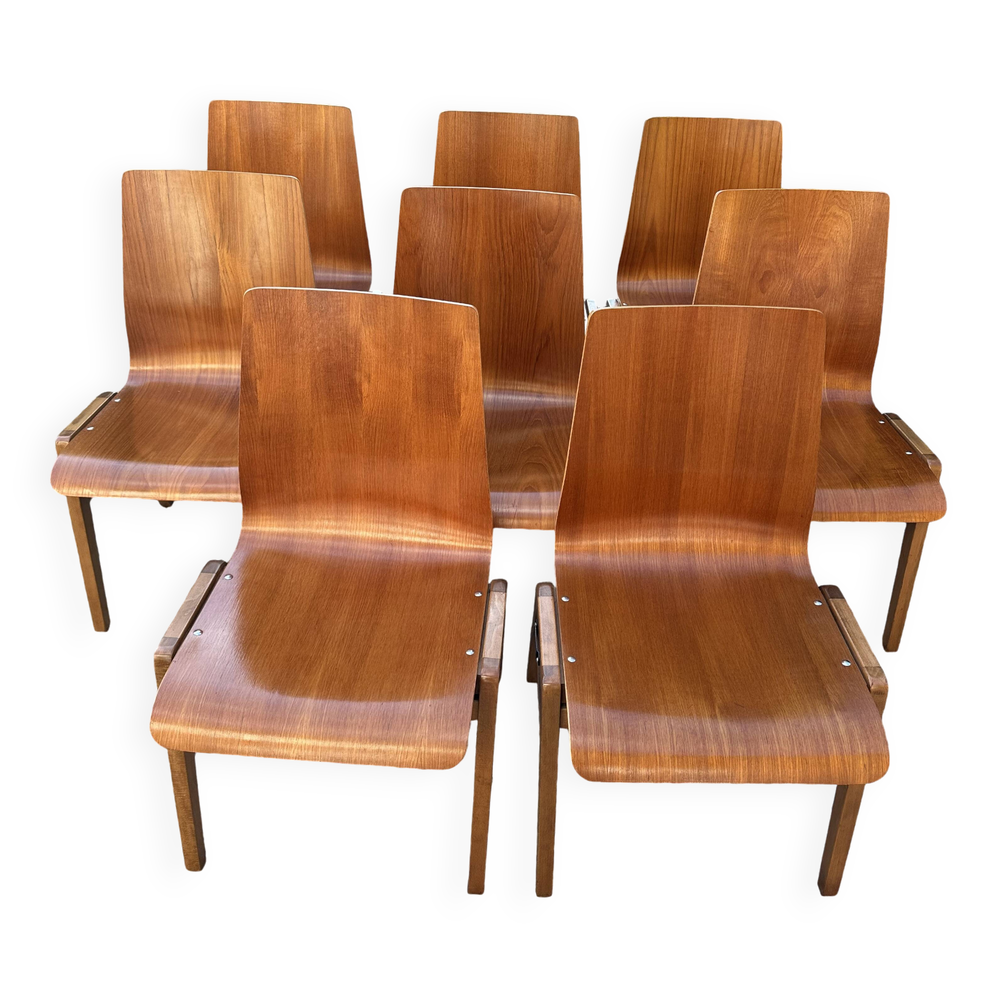 Scandinavian chairs (set of 8) in thermoformed beech from the 1960s.